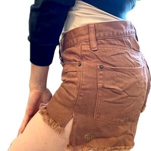 Ksubi's "Jing" denim shorts are low-mid-waisted, and made from SELVEDGE DENIM 🆕